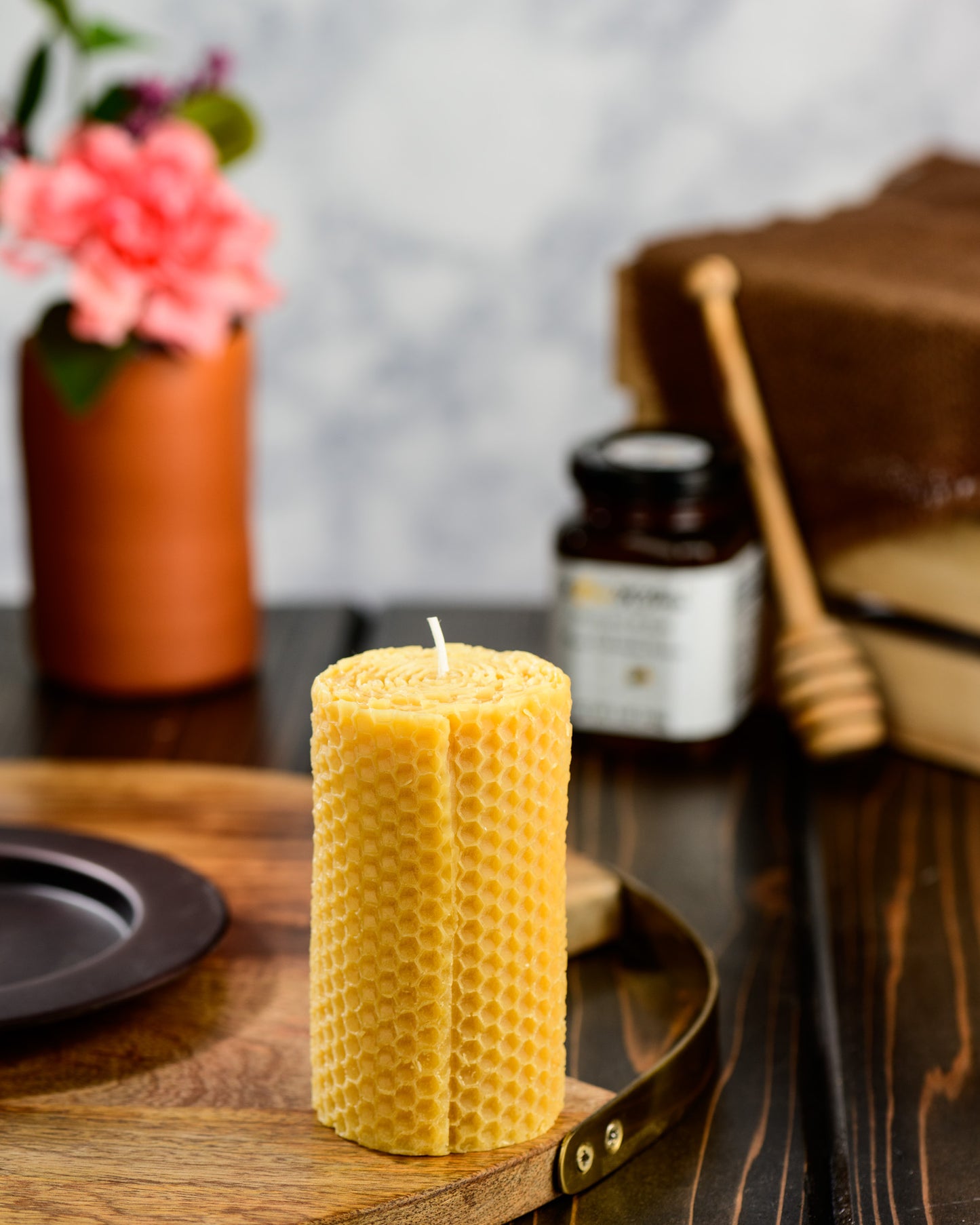 Honeycomb Roll Beeswax Candle